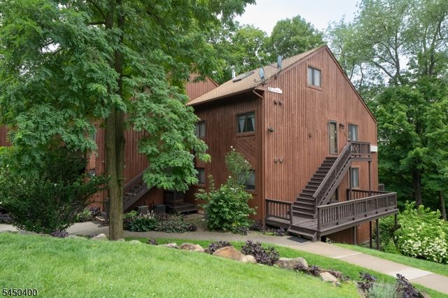 4 Augusta Dr 2, Vernon Twp., NJ 07462