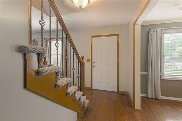 8209 Bell Road, Lenexa, KS 66219