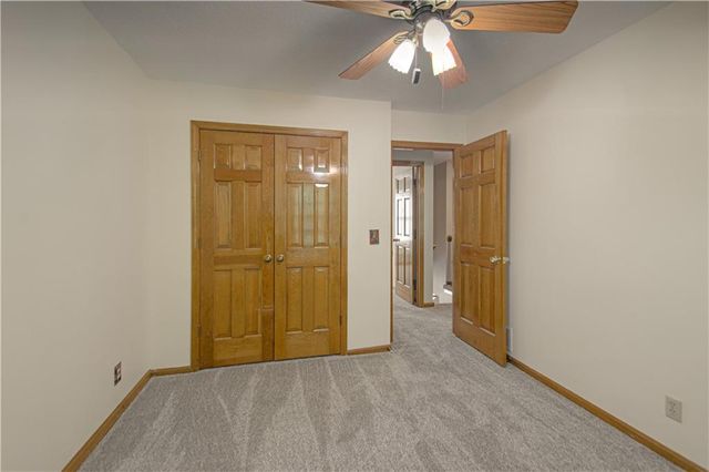 8209 Bell Road, Lenexa, KS 66219