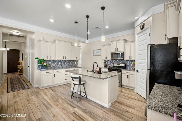 1951 Calle De Fuerte Road, Las Cruces, NM 88011