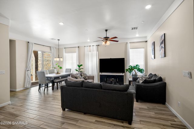 1951 Calle De Fuerte Road, Las Cruces, NM 88011