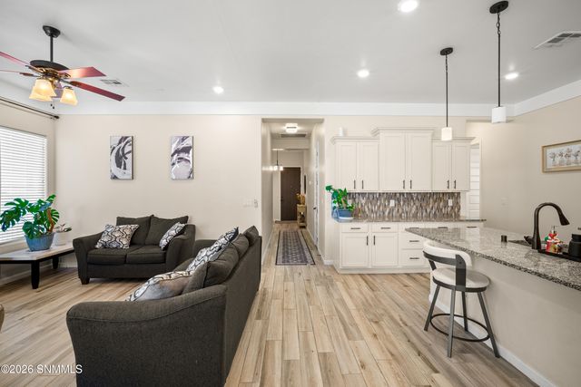 1951 Calle De Fuerte Road, Las Cruces, NM 88011