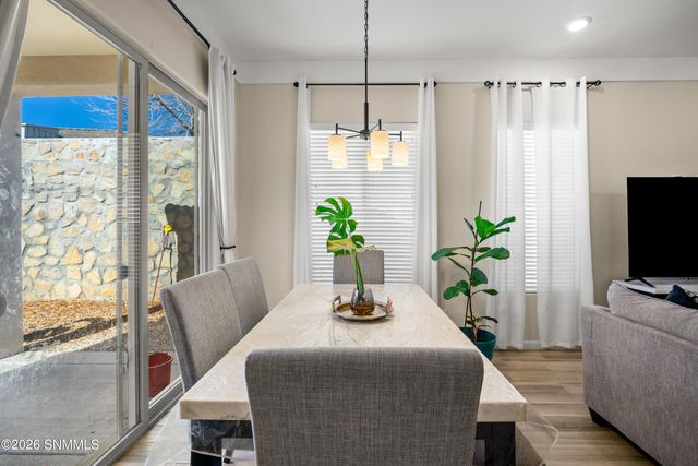 1951 Calle De Fuerte Road, Las Cruces, NM 88011