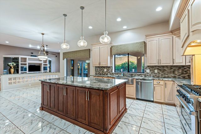 11555 E Pantano Trail, Tucson, AZ 85730