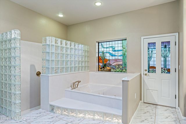 11555 E Pantano Trail, Tucson, AZ 85730
