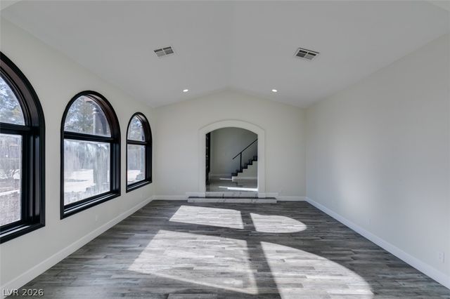 7040 OBANNON Drive, Las Vegas, NV 89117