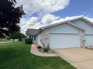 1610 Beech Drive, Crown Point, IN 46307