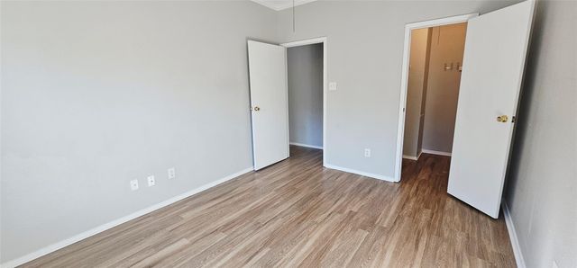 12166 Metric BLVD 2006, Austin, TX 78758