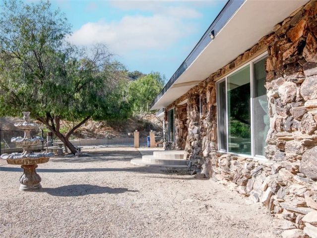 16820 Solana Lane, Canyon Country, CA 91351