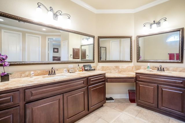 7339 Chatham Green Drive, Sugar Land, TX 77479