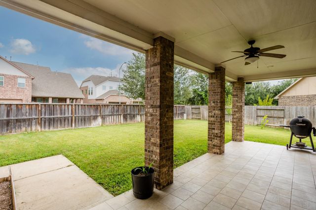 7339 Chatham Green Drive, Sugar Land, TX 77479