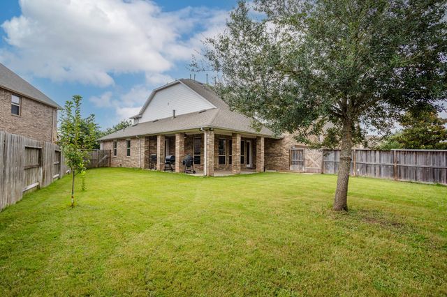 7339 Chatham Green Drive, Sugar Land, TX 77479