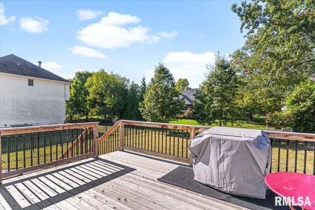 6405 TWELVE OAKS Court, Springfield, IL 62712