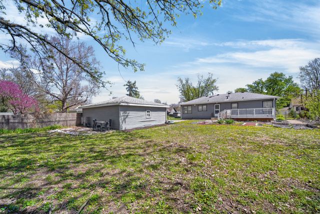 2306 48th Place, Des Moines, IA 50310