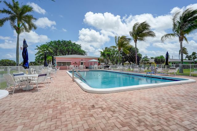 355 Main Boulevard C, Boynton Beach, FL 33435