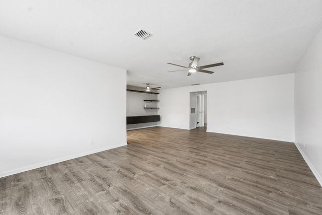 355 Main Boulevard C, Boynton Beach, FL 33435