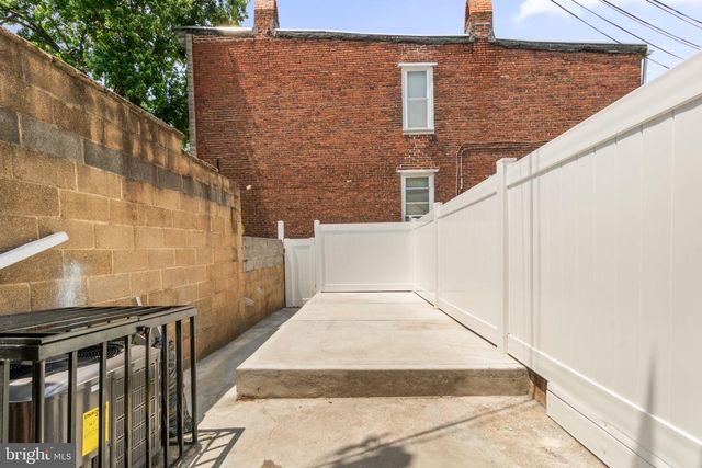 829 W BARRE ST, Baltimore, MD 21230