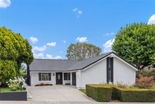 25552 Mackenzie Street, Laguna Hills, CA 92653