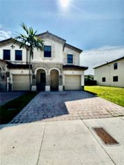 8681 NW 98th Avenue 8681, Doral, FL 33178