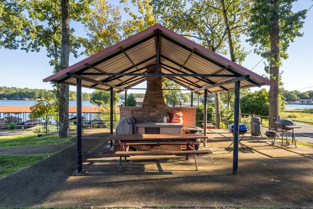 210 Aberina St Apt E3, Hot Springs, AR 71913