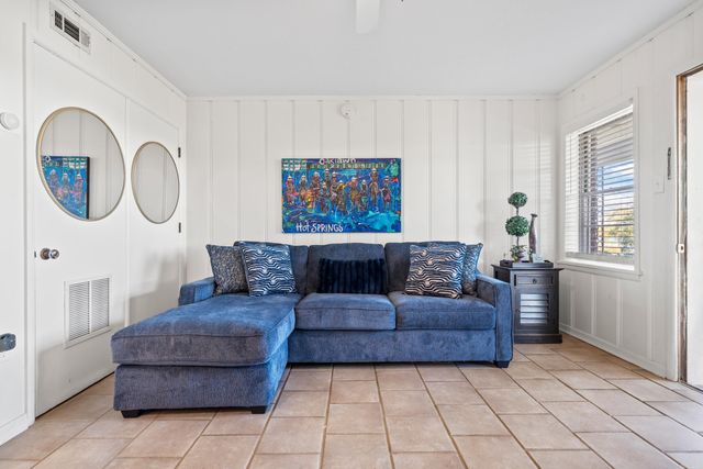 210 Aberina St Apt E3, Hot Springs, AR 71913