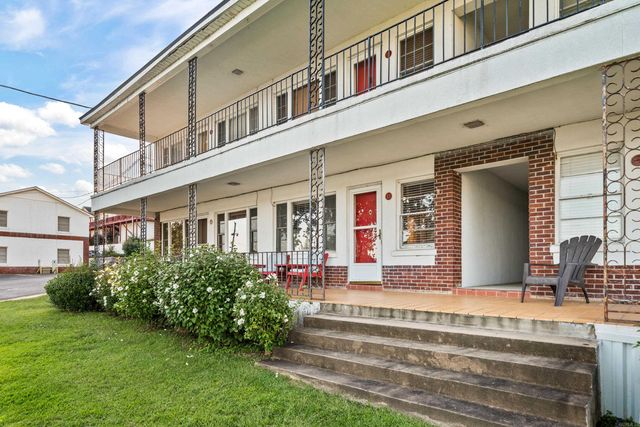 210 Aberina St Apt E3, Hot Springs, AR 71913