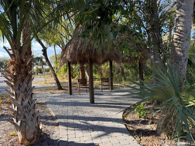 4770 N Kings Highway N, Fort Pierce, FL 34951