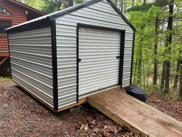 230 Putt Putt Lane, Murphy, NC 28906