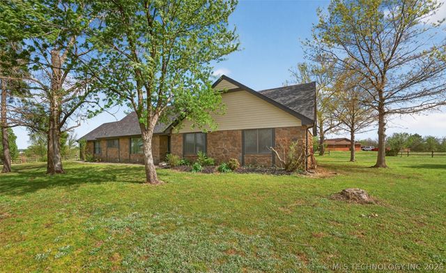 19132 E Summer Lane, Claremore, OK 74017