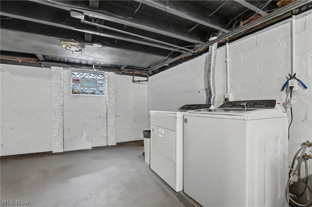 1364 Arnold Avenue, Akron, OH 44305