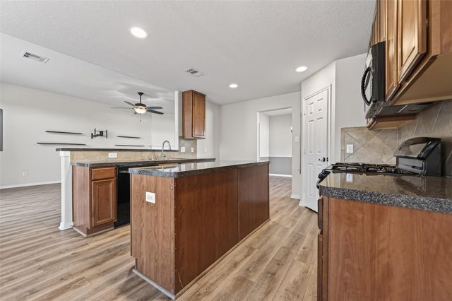 14322 W Oblong Circle, Cypress, TX 77429