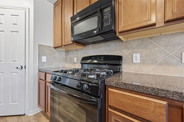 14322 W Oblong Circle, Cypress, TX 77429