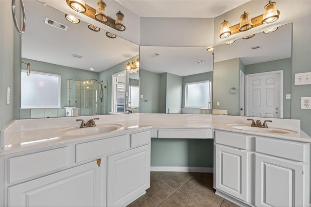 14322 W Oblong Circle, Cypress, TX 77429