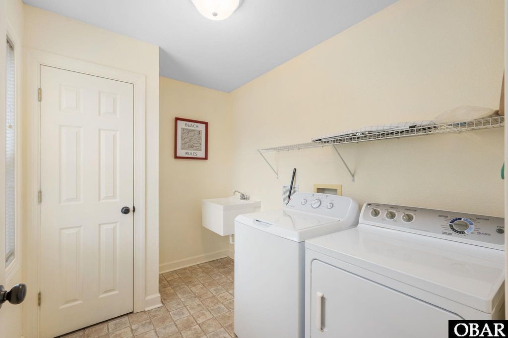 Image 25 of property listing at 3303 S Croatan Highway lot #3, Nags Head, NC 27959
