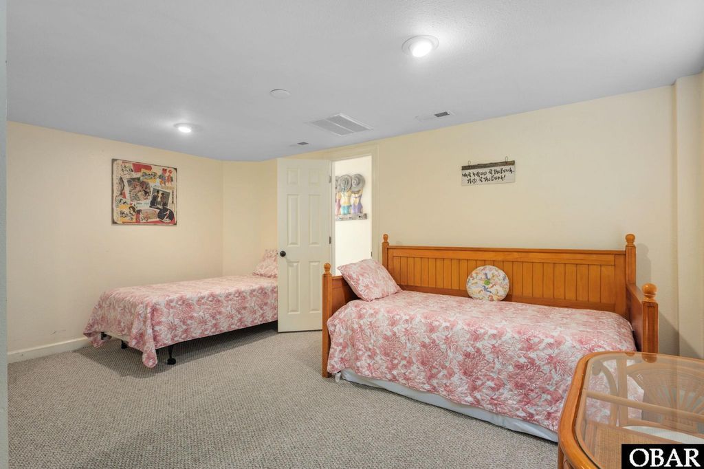 Image 39 of property listing at 3303 S Croatan Highway lot #3, Nags Head, NC 27959