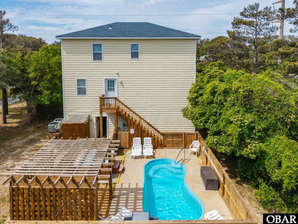 Image 7 of property listing at 3303 S Croatan Highway lot #3, Nags Head, NC 27959