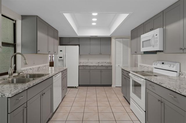 6300 DARIEN WAY, Spring Hill, FL 34606