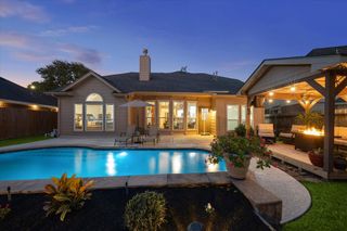 2939 Regata Run Drive, Friendswood, TX 77546