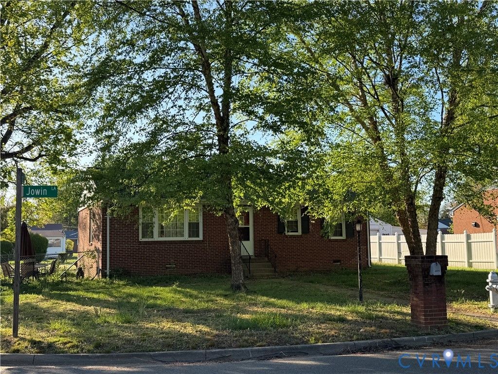 3200 Jowin Ln, Fairfield, VA 23223