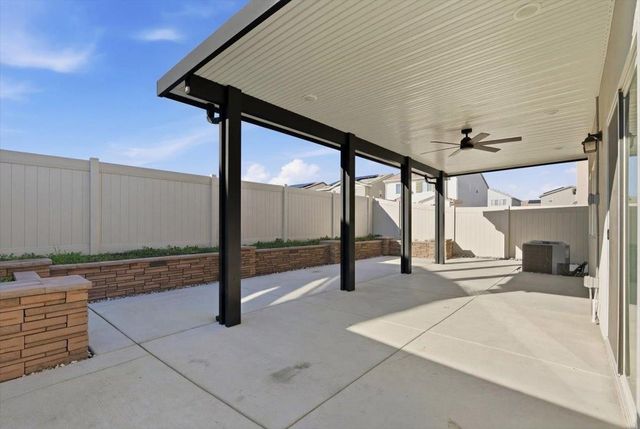 8836 Nobleboro Way, Elk Grove, CA 95758