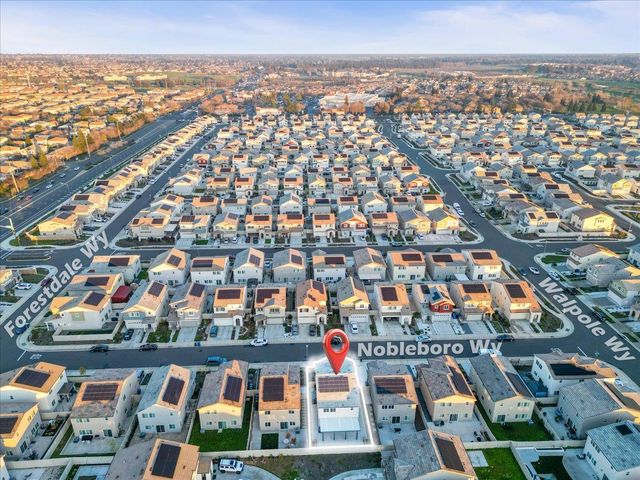 8836 Nobleboro Way, Elk Grove, CA 95758
