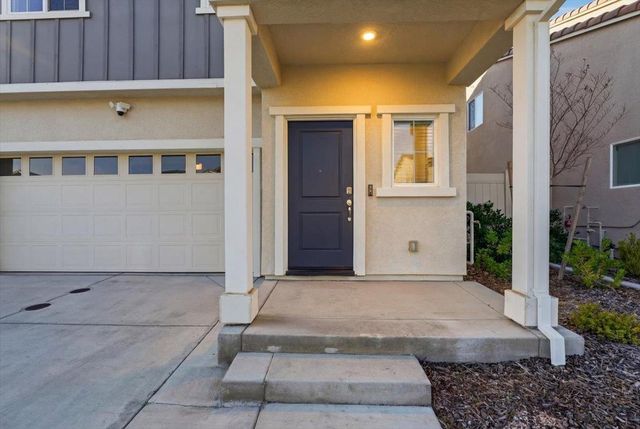 8836 Nobleboro Way, Elk Grove, CA 95758