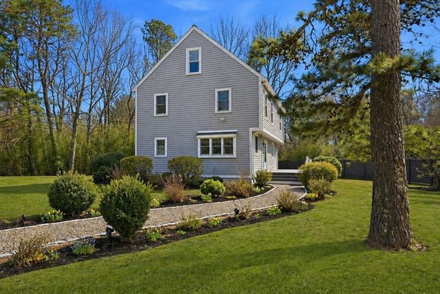 59 Billington Sea Road, Plymouth, MA 02360