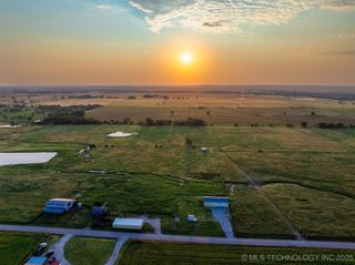 8 N 3990 Road, Dewey, OK 74029