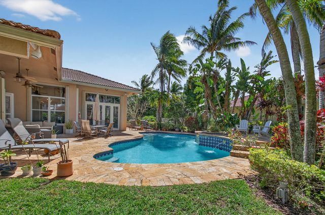 909 Stillwater Court, Weston, FL 33327