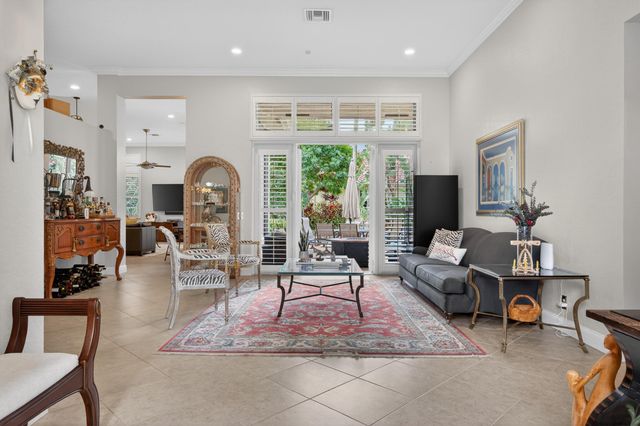 909 Stillwater Court, Weston, FL 33327