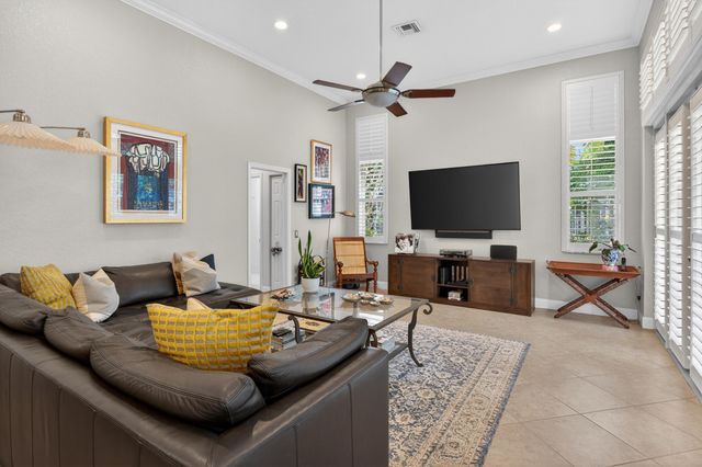 909 Stillwater Court, Weston, FL 33327