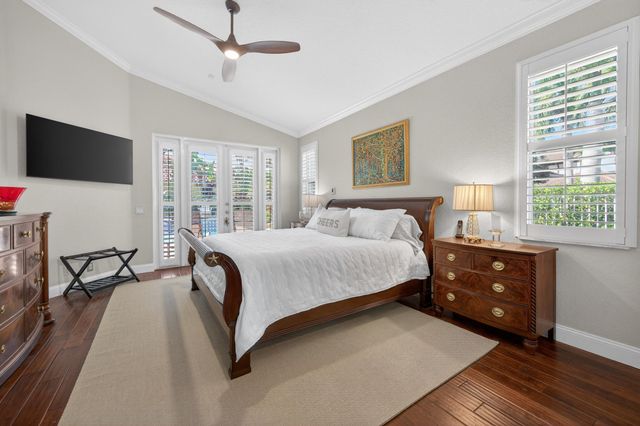 909 Stillwater Court, Weston, FL 33327