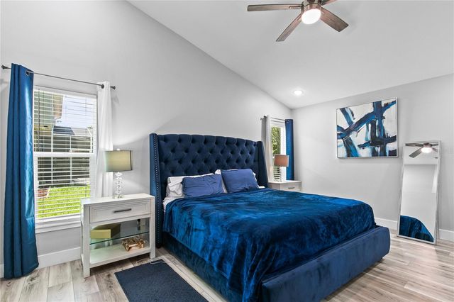 14112 LORD BARCLAY DRIVE, Orlando, FL 32837
