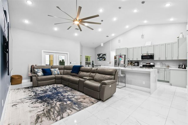 14112 LORD BARCLAY DRIVE, Orlando, FL 32837